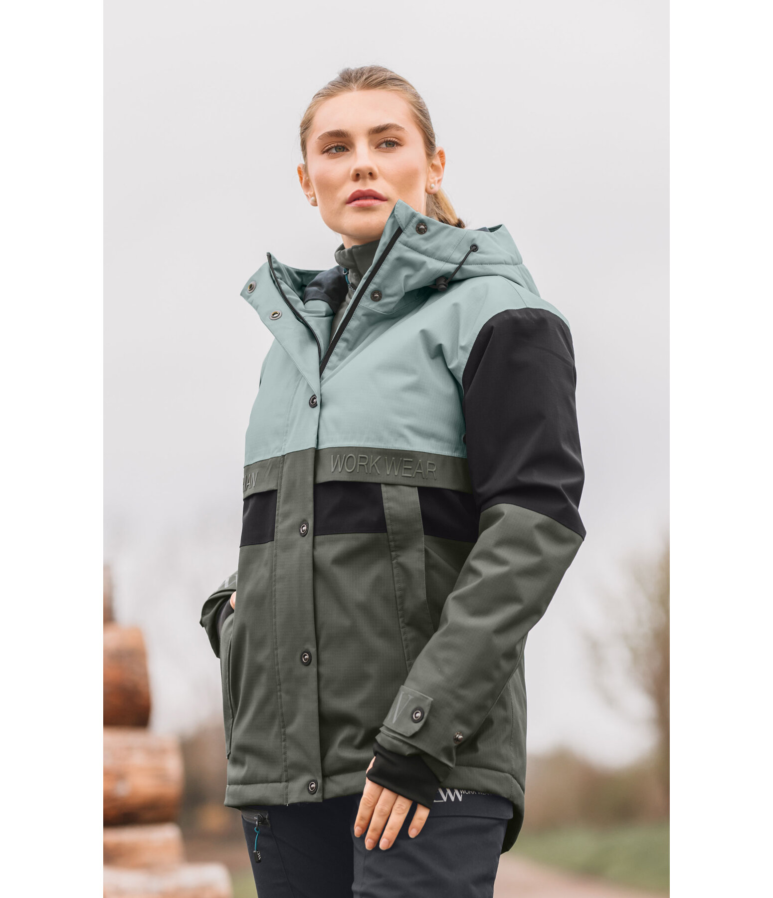 outdoor winterjas met capuchon