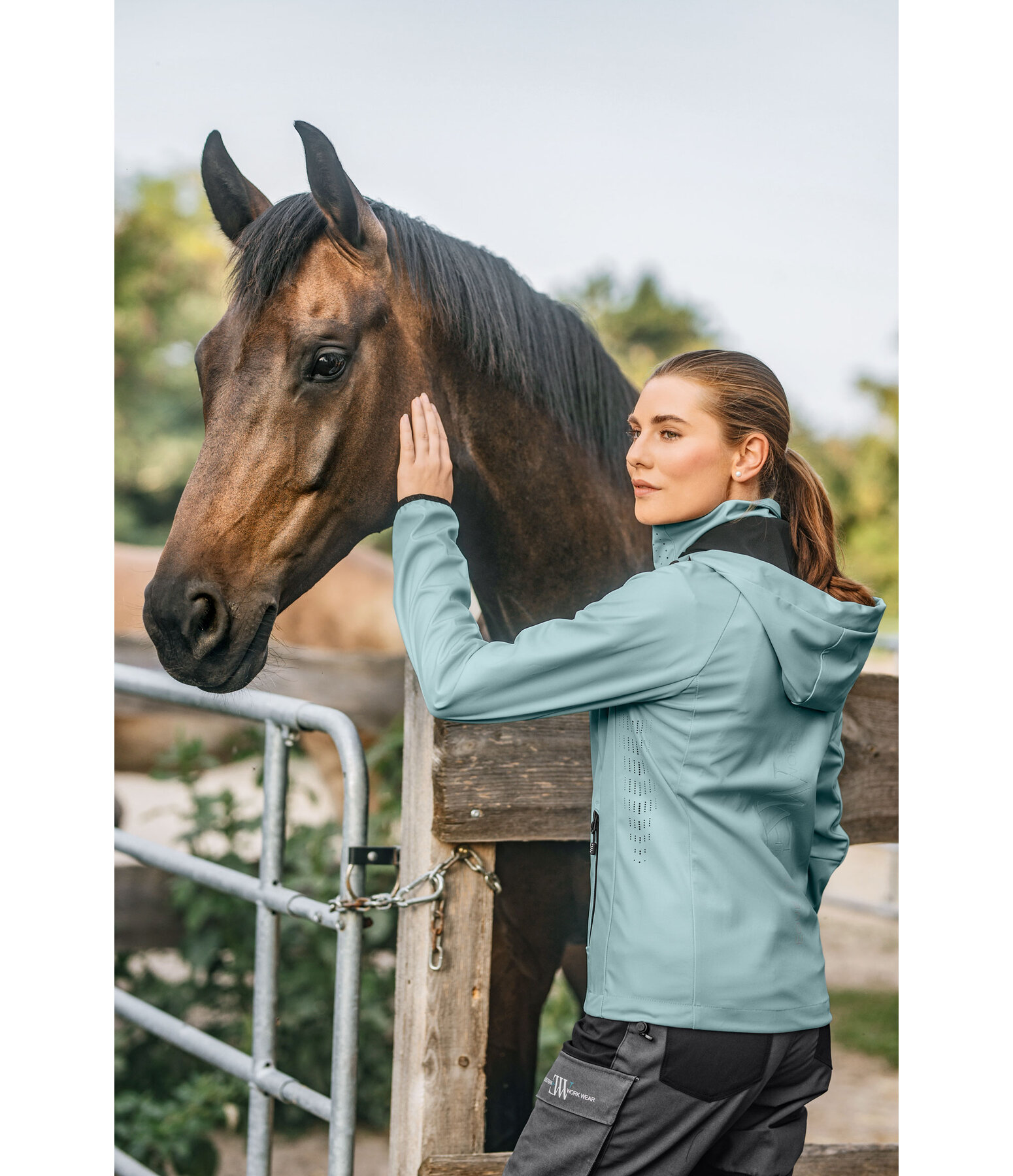 ademend softshelljas met afneembare capuchon