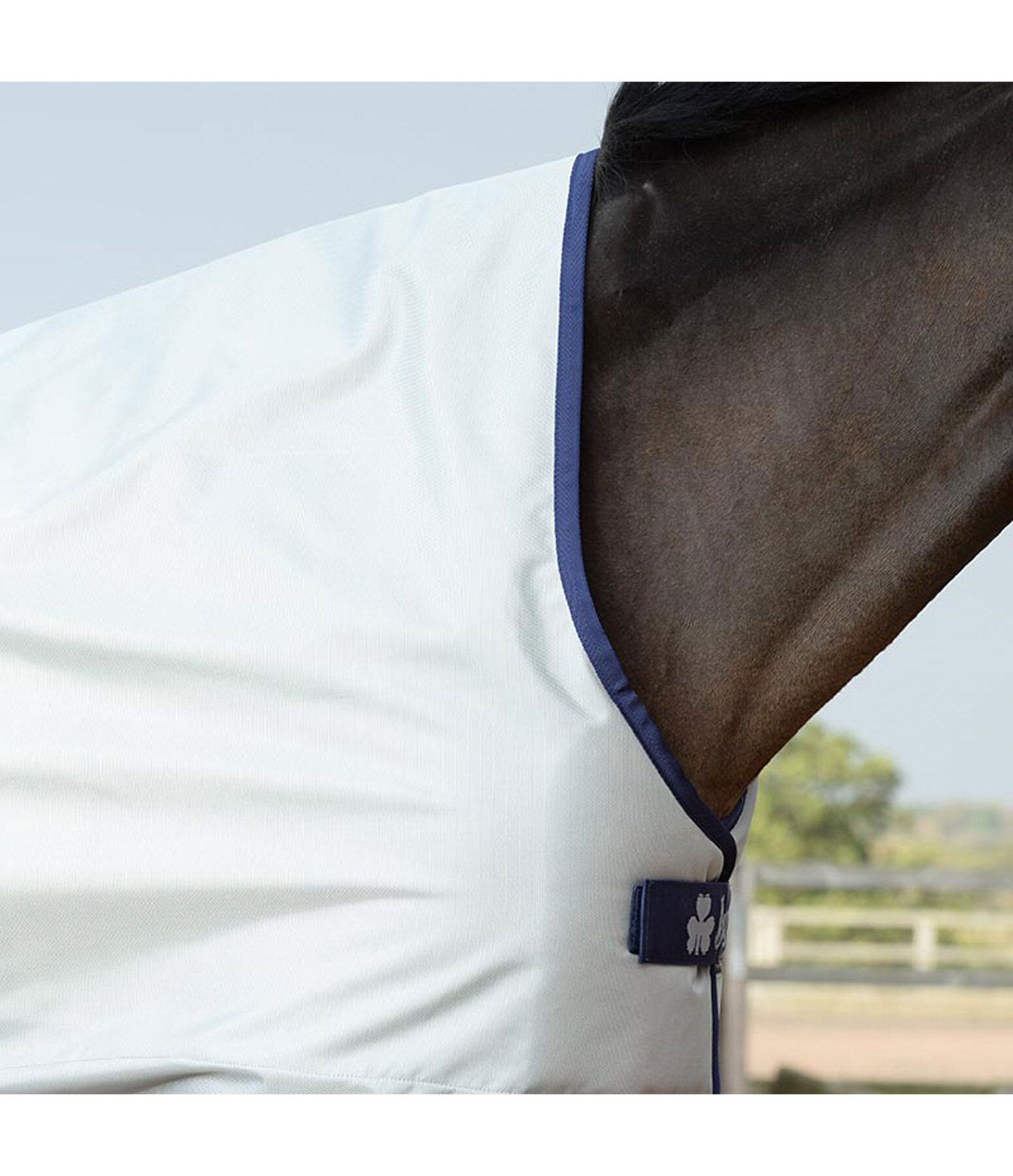 Power Turnout Light regendeken met highneck en klassieke kruisbanden, 0 g
