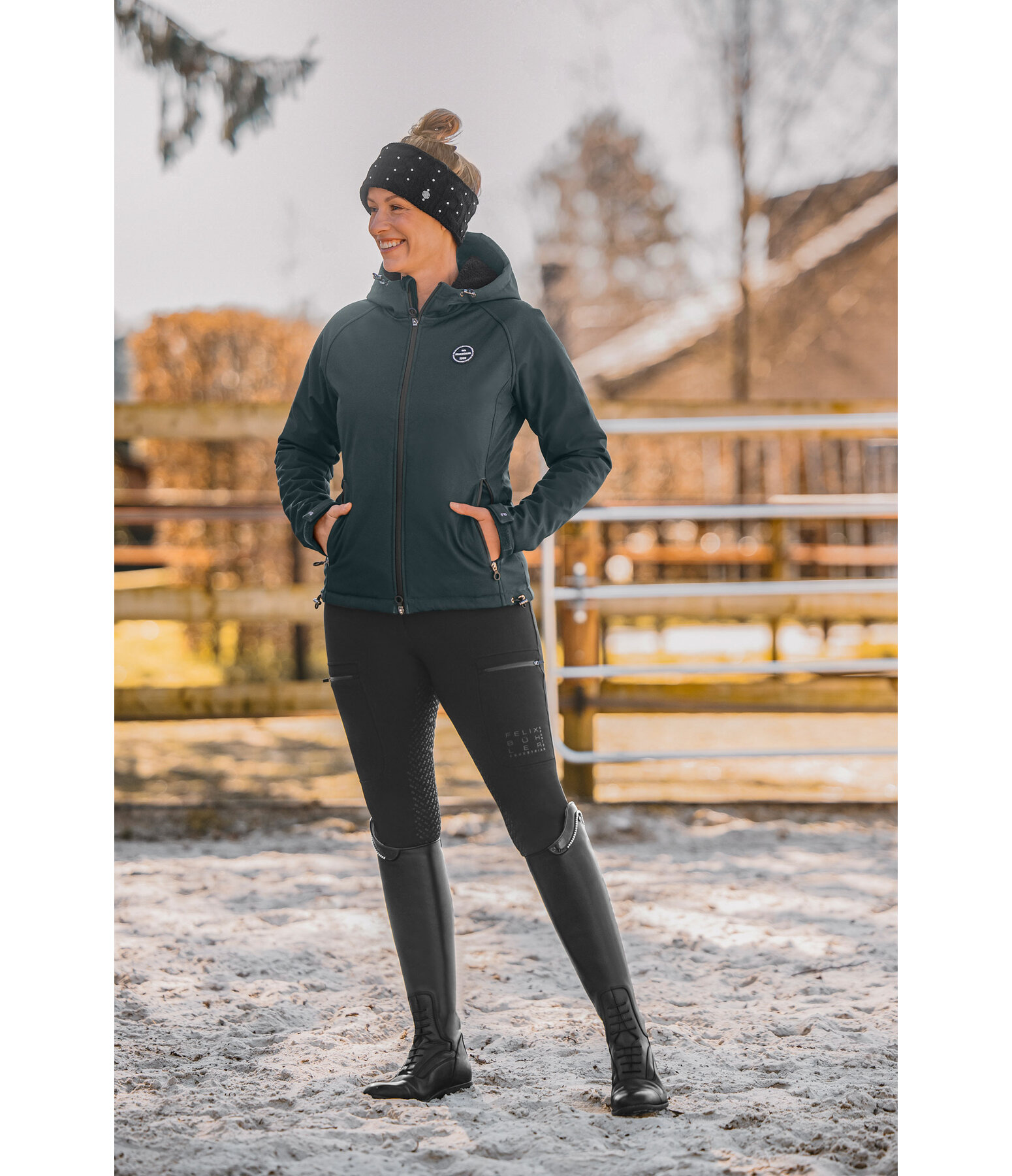 softshell rij-jas Lara II met capuchon