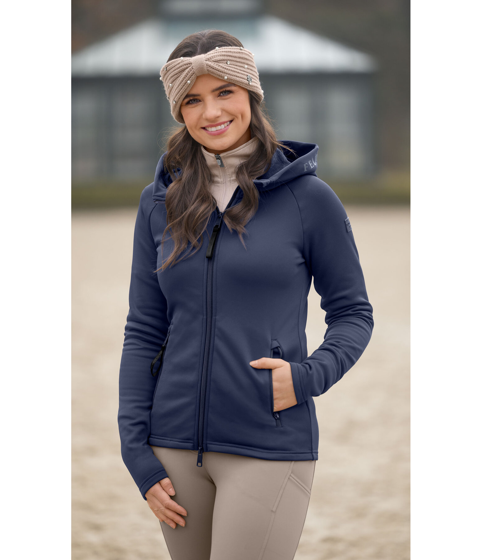 stretchjas Carin met capuchon