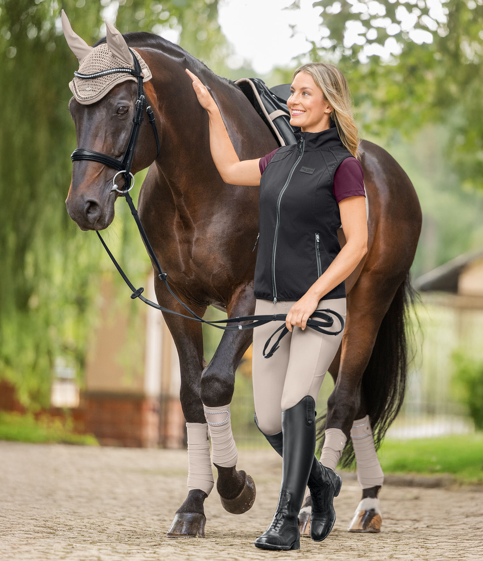 Dames Outfit Leona in zwart