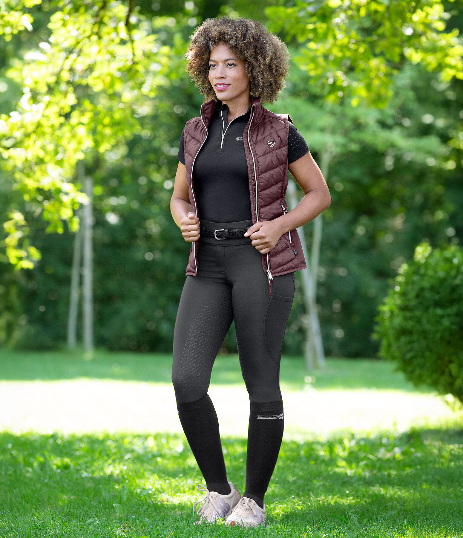 Dames Outfit Nele in mahonie