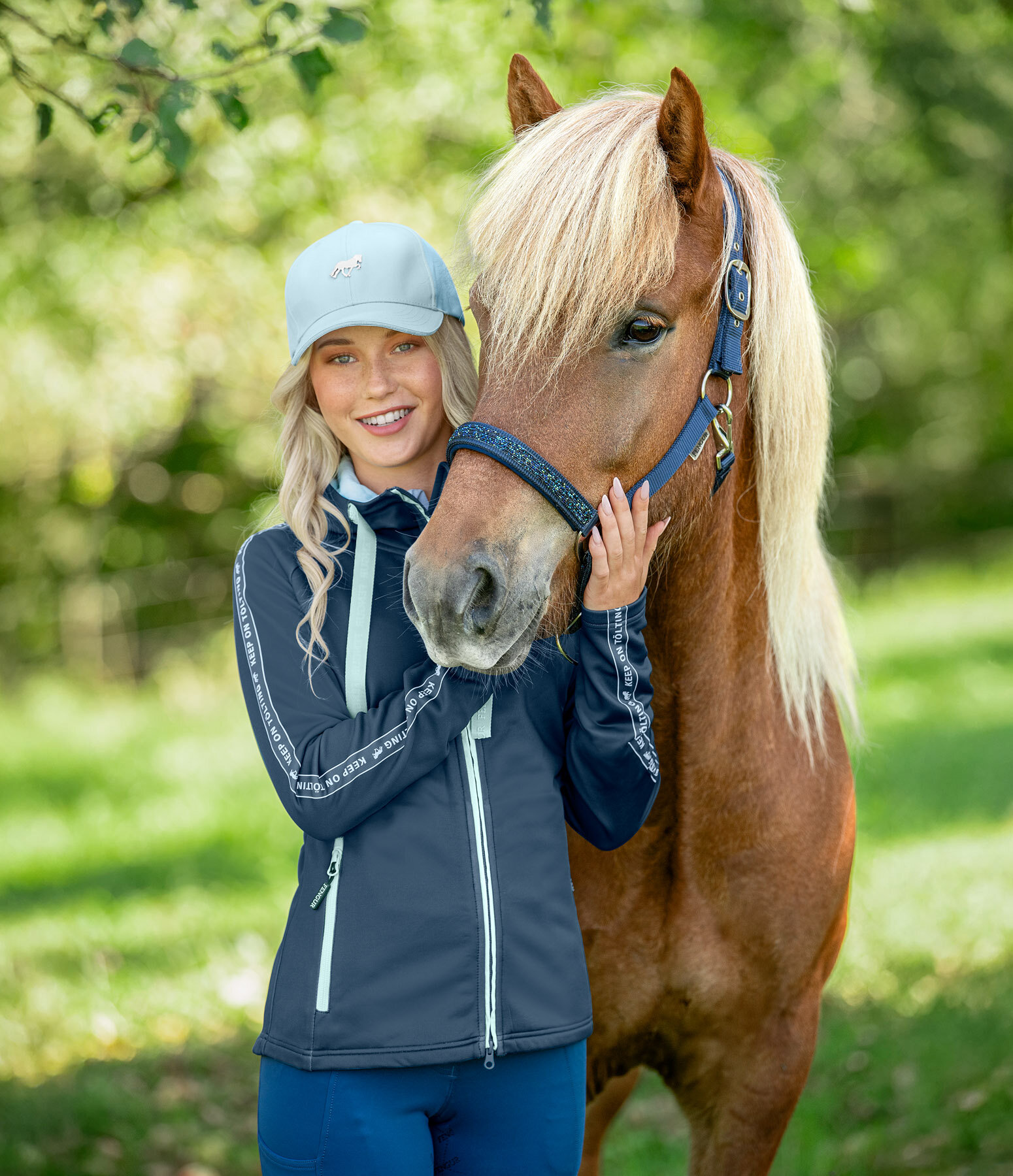 IJslands-Outfit Viska in blauw