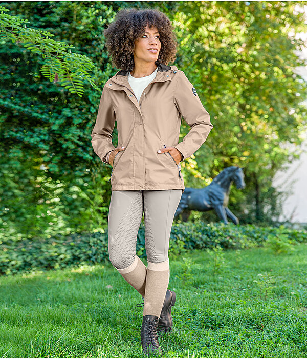 Dames outfit Klara in beige