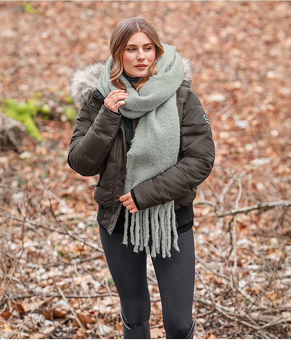 Outfit  Rachel in dark-olive